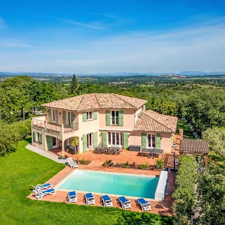 Del Monts By