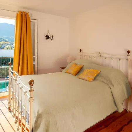 Del Monts By