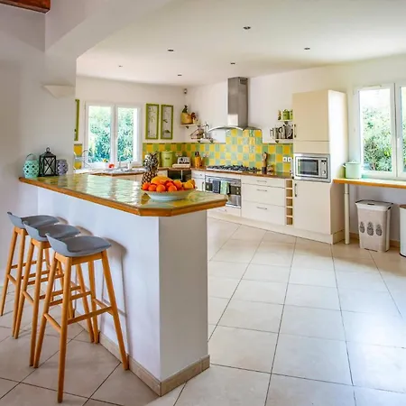 Del Monts By Villelongue-dels-Monts